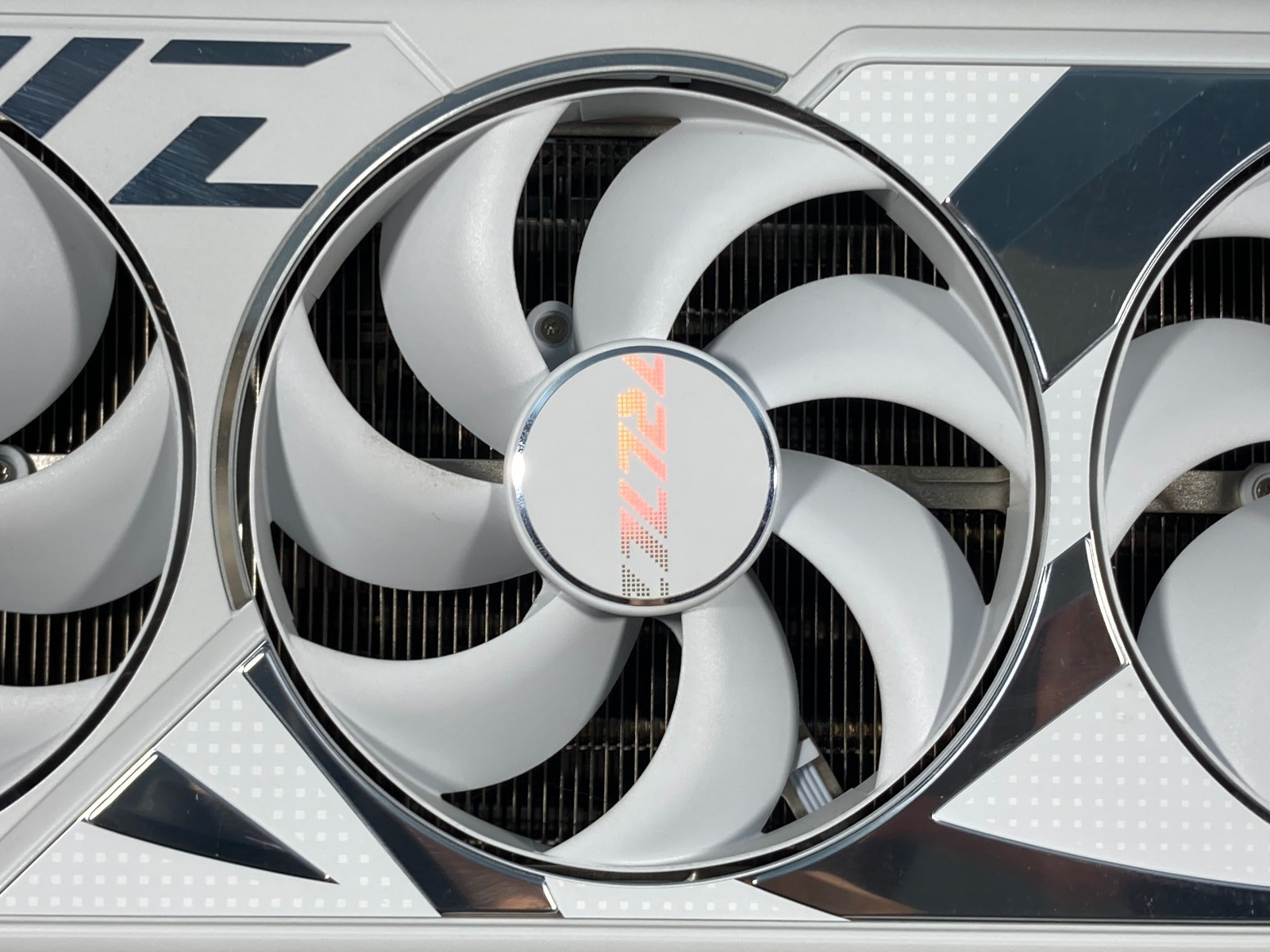 โปรโมชั่น BH 2 แถม 1: การ์ดจอ  - Rtx 4090 24Gb Gddr6X บทวิจารณ์และราคา